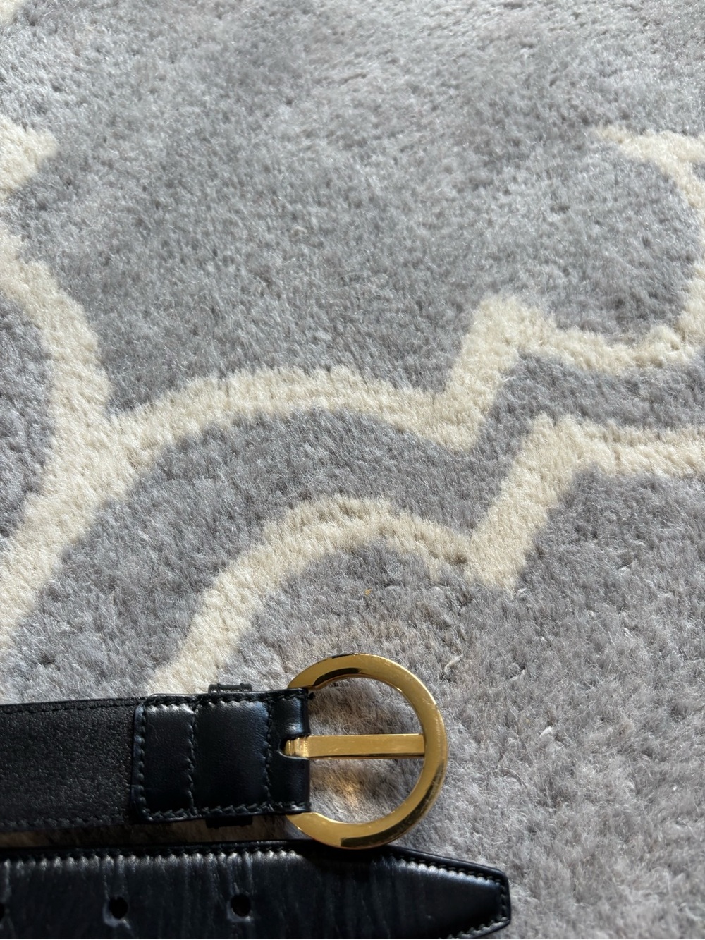 Salvatore Ferragamo Black XS Black and Gold Belt - Picture 8 of 13